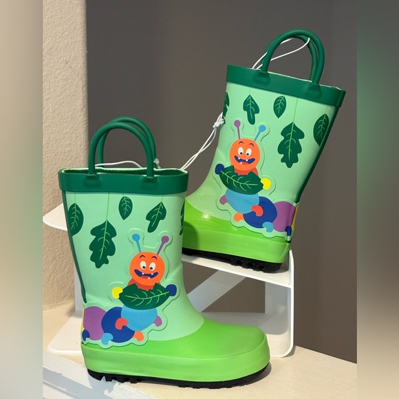 Cat & Jack Other - Toddler Girls Kesi Rain Boots Green Caterpillar Cat & Jack Size 7 NEW